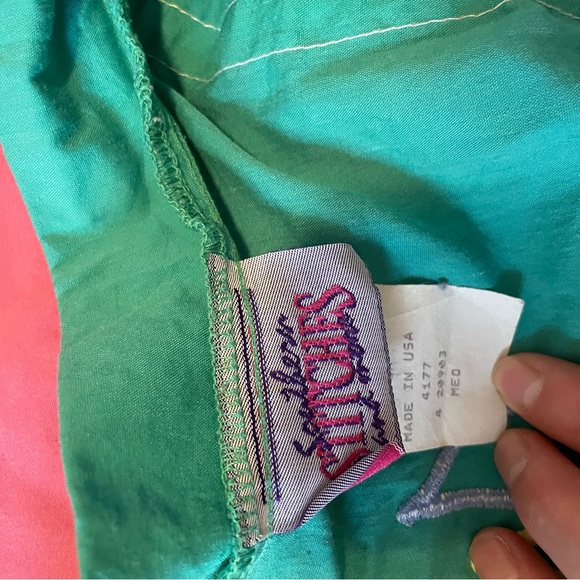 Green Floral Embroidered Jacket - Picture 4 of 4